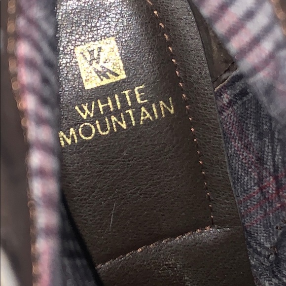 🎁Vegan Leather above ankle booties White Mountain - Picture 3 of 6